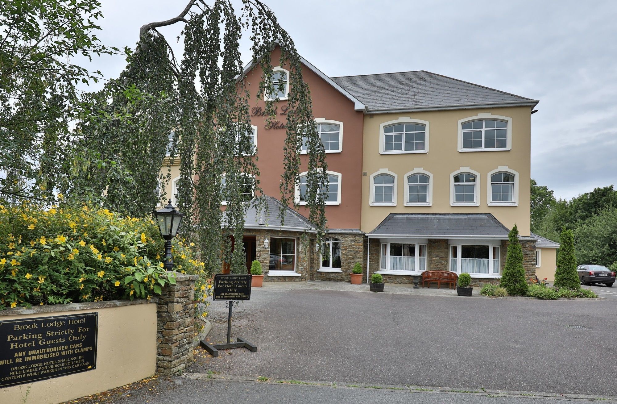 Brook Lodge Boutique Hotel Cill Airne Kültér fotó