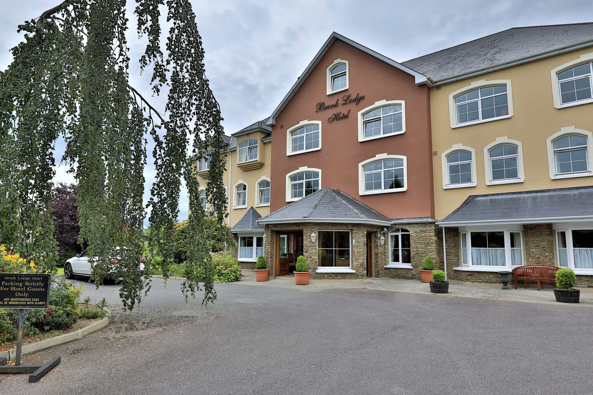 Brook Lodge Boutique Hotel Cill Airne Kültér fotó